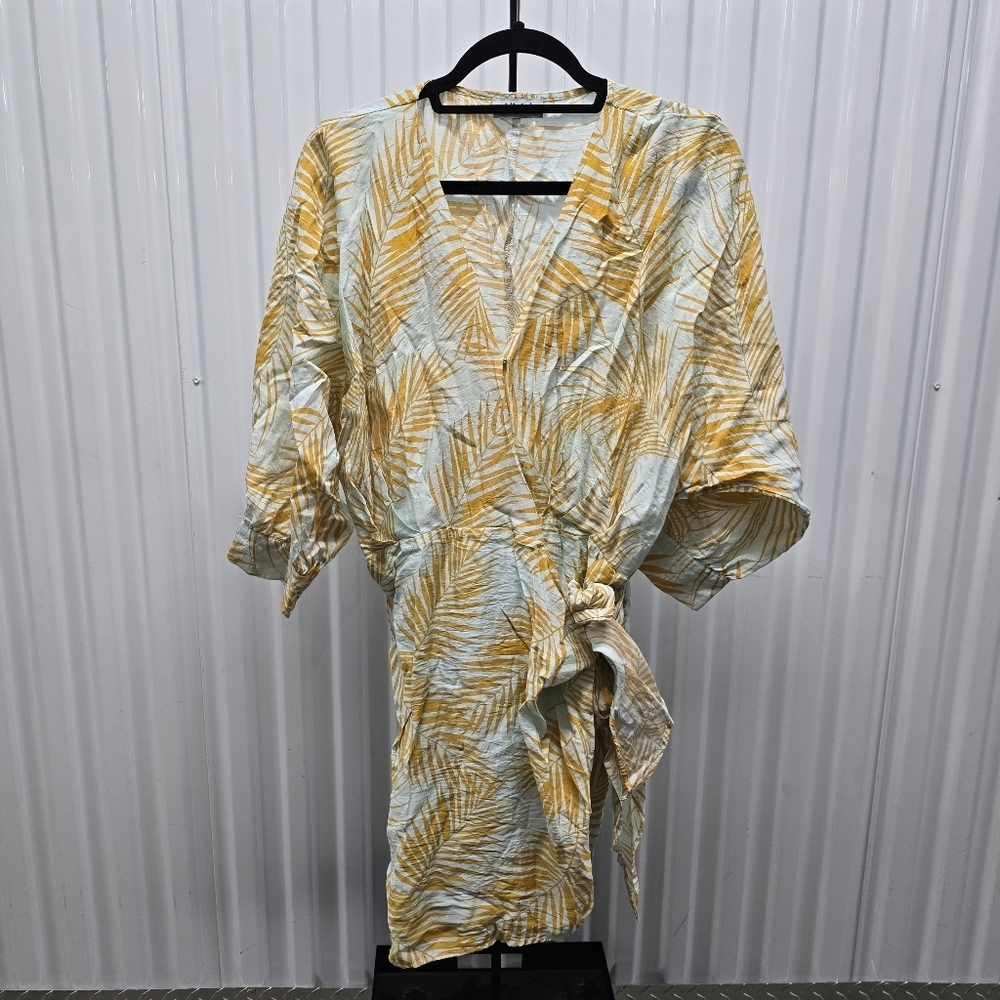 Lilyful Eleanor Wrap Dress - Picture 7 of 15